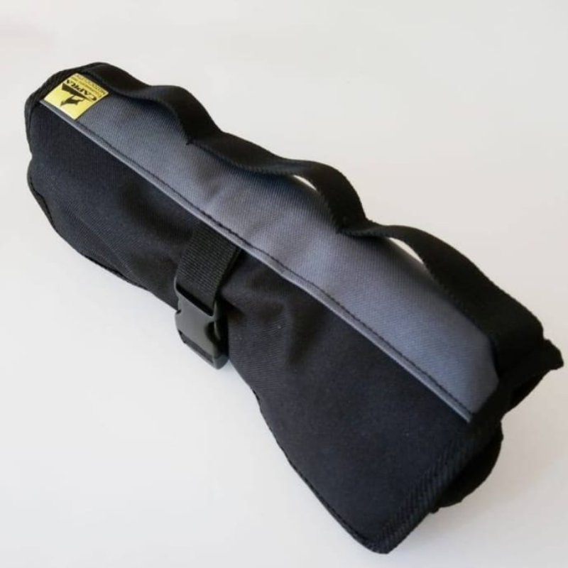 Portaherramientas roll Capra de Cordura 600D enrollado y cerrado para moto