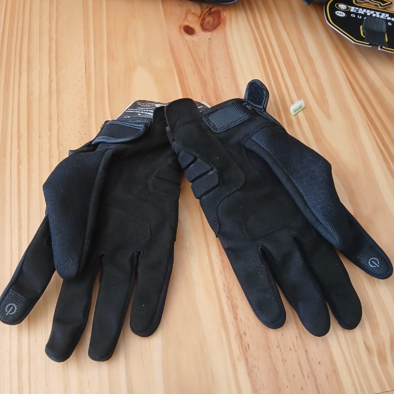 Guantes de moto Punto Extremo GU 2330 en color negro