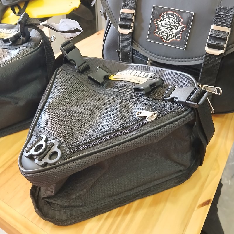 Bolsos impermeables para defensas de moto Voge DS900X marca Ridercraft